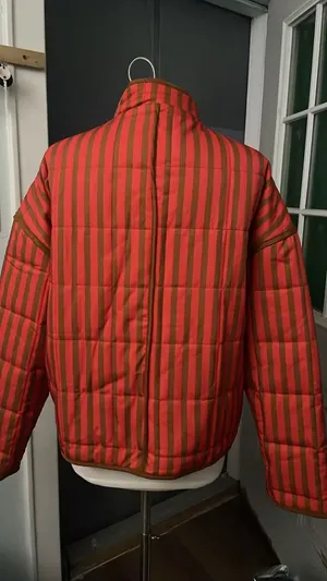 Amazon Women's Loose Retro Striped Quilted Jacket Stand Collar Cropped Puffer Outerwear Vintage Coat with Contrast thumbnail 7