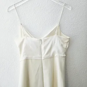 NEW Cinq à Sept Cara Tie Waist Mini Dress Size 4 Ivory‎ Bridal Satin thumbnail 8