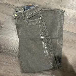 NWT AE Stretch High Waisted Stovepipe Jeans thumbnail 3