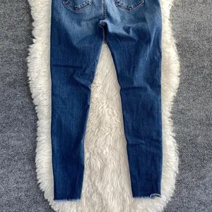 Enjean Denim Co Blue Denim Jeans Distressed Skinny Raw Hem Y2k Grunge Mallcore thumbnail 7