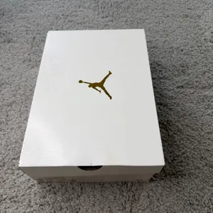 Jordan 1 Mid Sail Diffused Blue Grey BQ6472-140 Womens 12 Sneaker Mid Top thumbnail 7