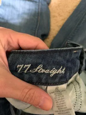 American Eagle Straight Leg Jeans thumbnail 6