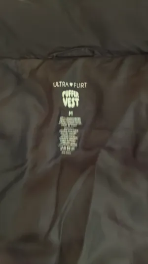 Ultra Flirt Black Puffer Vest thumbnail 2