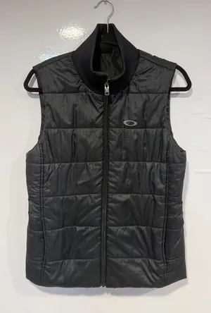 Oakley Black Quilted Puffer Vest thumbnail 1