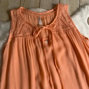L Love Dusty Peach Crochet Lace Trim Sleeveless Top thumbnail 3