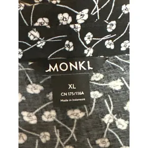 MONKL Black White Floral Long Sleeve Collared Pleated Midi Swing Dress Size XL thumbnail 4