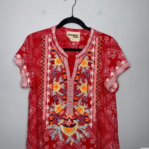 Savanna Jane Embroidered Bandana Print Dress Womens L Red Excellent Boho Tunic thumbnail 2