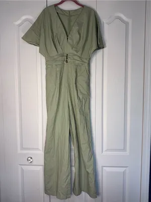 CIDER Women's Linen Blend V-Neck Ruched Pale Green Wide-Leg Jumpsuit thumbnail 2