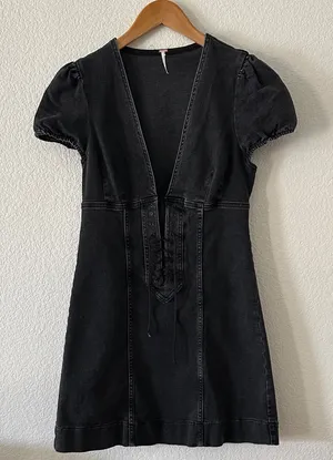 FREE PEOPLE something sweet v neck Black Denim Mini Dress with Puff Sleeves sz 4 thumbnail 1