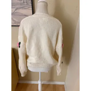 LUNA IVY 3D Rose Cardigan Knit‎ Size Medium thumbnail 2