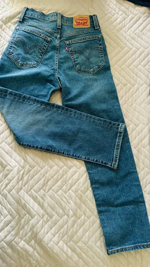 Levi’s Wedgie Straight Jeans Button Fly thumbnail 3