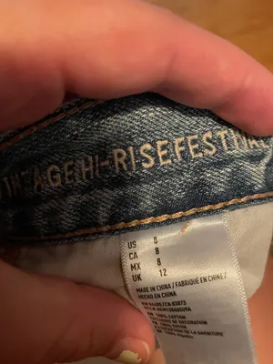 American Eagle High-Rise Festival Shorts thumbnail 4