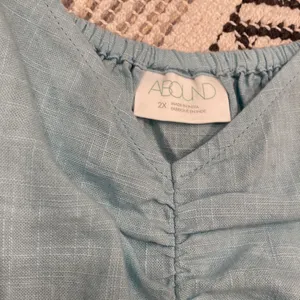 Abound NWT Cotton Crop Top thumbnail 3