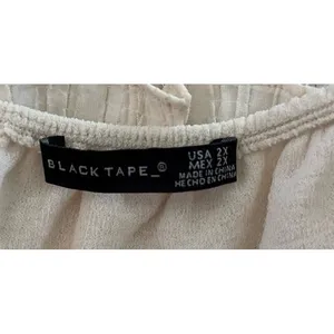 Black Tape Women's Ivory Cream‎ Textured Ruffled Tank top Size 2X thumbnail 7
