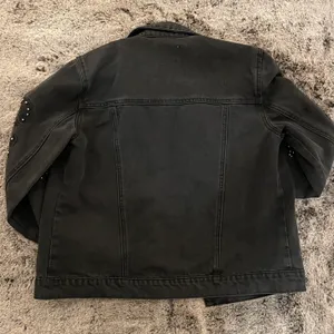 Francesca's Velvet Heart Black Denim Jacket thumbnail 3