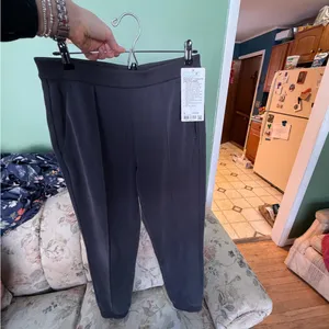 Lululemon Jogger Pants thumbnail 7