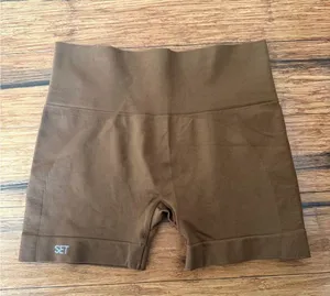 Set active biker shorts thumbnail 4