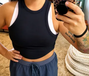 Lululemon Black Cropped Racerback Tank Top Size Medium thumbnail 4