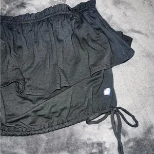 NWT Abercrombie & fitch ruffle crop top‎ xs thumbnail 4