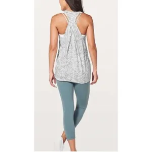 Lululemon Essentials Pleated Racerback Tank Top Sz 6 Tiger Space Dye Hail White‎ thumbnail 2