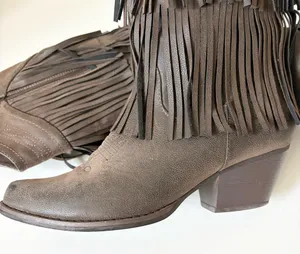 Pierre Dumas Brown Fringe Heeled Boots thumbnail 1