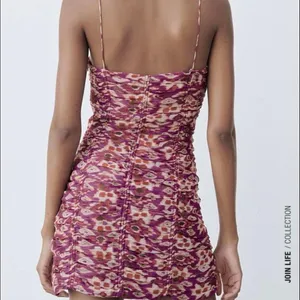 Zara Dress Size M Purple Gold Draped Floral Cut‎ Out Front Mini Spaghetti Straps thumbnail 2