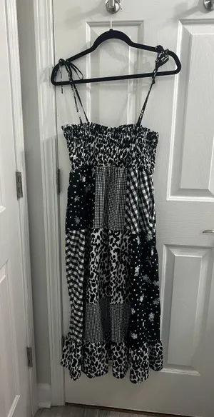 Dress thumbnail 4