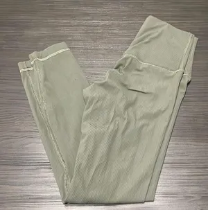 Ribbed Aligns thumbnail 1