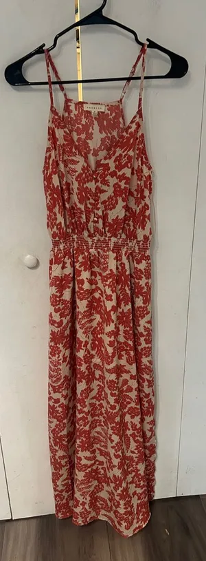 Prómesa Cream Dress with Coral-Red Floral Print thumbnail 1
