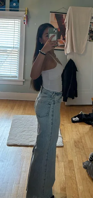 Hollister Wide-Leg Jeans High-Rise thumbnail 2