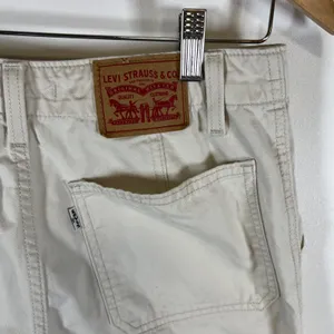 Levis 94 Baggy Pants Womens 25‎ Beige Cream Chino High Rise Utility A3512-0000 thumbnail 8