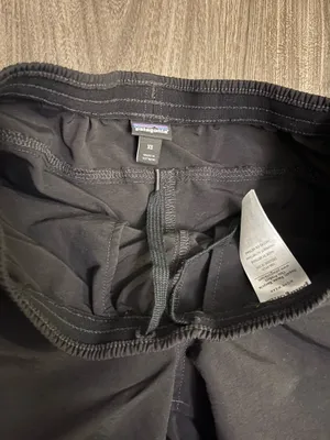 Patagonia barely baggies shorts 5” thumbnail 4