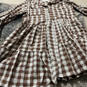 THE SHIRT Rochelle Behrens - Jules Dress in brown/cream plaid gingham‎ thumbnail 12