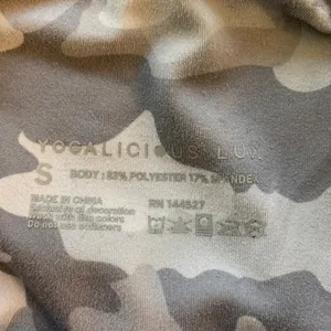 Yogalicious Lux Camo Leggings High Waist Pockets Athleisure Activewear‎ Size S thumbnail 3