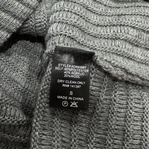 ASTR The Label Grey Short Sleeve Sweater Dress Women’s Small thumbnail 3