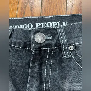 Classic Black Straight Leg Jeans for Women thumbnail 13