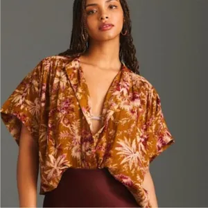 Anthropologie‎ Pilcro Short Sleeve Batwing Floral Button Up Blouse S/M thumbnail 2