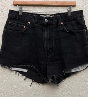Vintage Levi’s Shorts y2k thumbnail 1