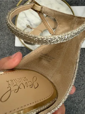 Jewel Badgley Mischka Sz 9W Gold Rhinestone Block Heel Sandals NWOT thumbnail 15