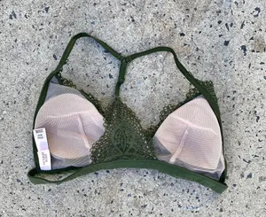Victoria’s Secret Bralette thumbnail 2