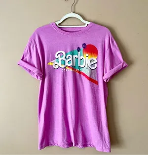 Barbie Pink Cotton Graphic T-Shirt Sz M thumbnail 1