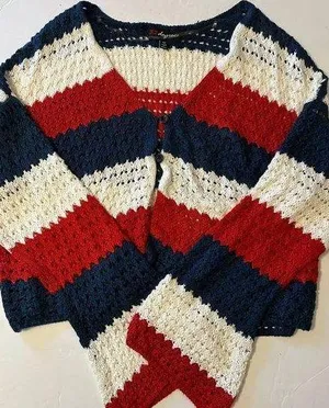 Red White & Blue sweater size XL thumbnail 1