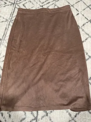 Forever 21 Chocolate Brown Faux Suede Pencil Skirt thumbnail 1