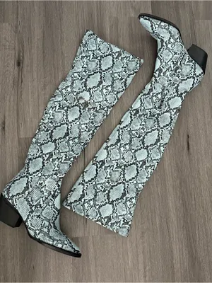 Gianni Bini Blue Snake Print Pointed Thigh High Boots 7 thumbnail 2