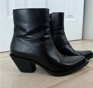 ZARA Western Boots thumbnail 1