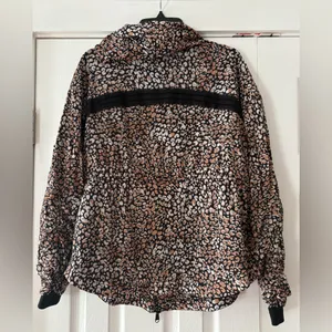 Free People Movement Run Wild Jacket in Leopard Size‎ Medium EUC thumbnail 5