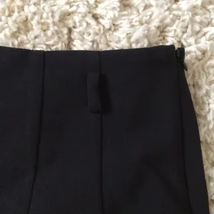 Forever 21 High Waisted Black Shorts thumbnail 4
