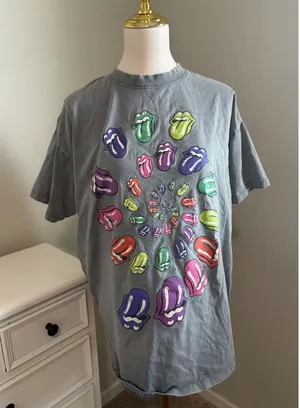 Rolling Stones Cotton On Relaxed Boyfriend Graphic Tee Grey‎ Rainbow Lips M thumbnail 1