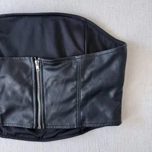 Kendall‎ & Kylie Black Faux Leather Corset Tube Top Y2K Festival Medium thumbnail 5