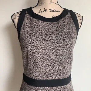 Tahari Sleeveless Leopard Sweater Dress thumbnail 4